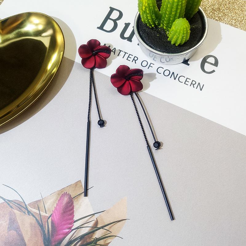 Retro Green Floral Tassel Earrings Temperament Long Pendant Ear Pendant Style Lady Ear Nail