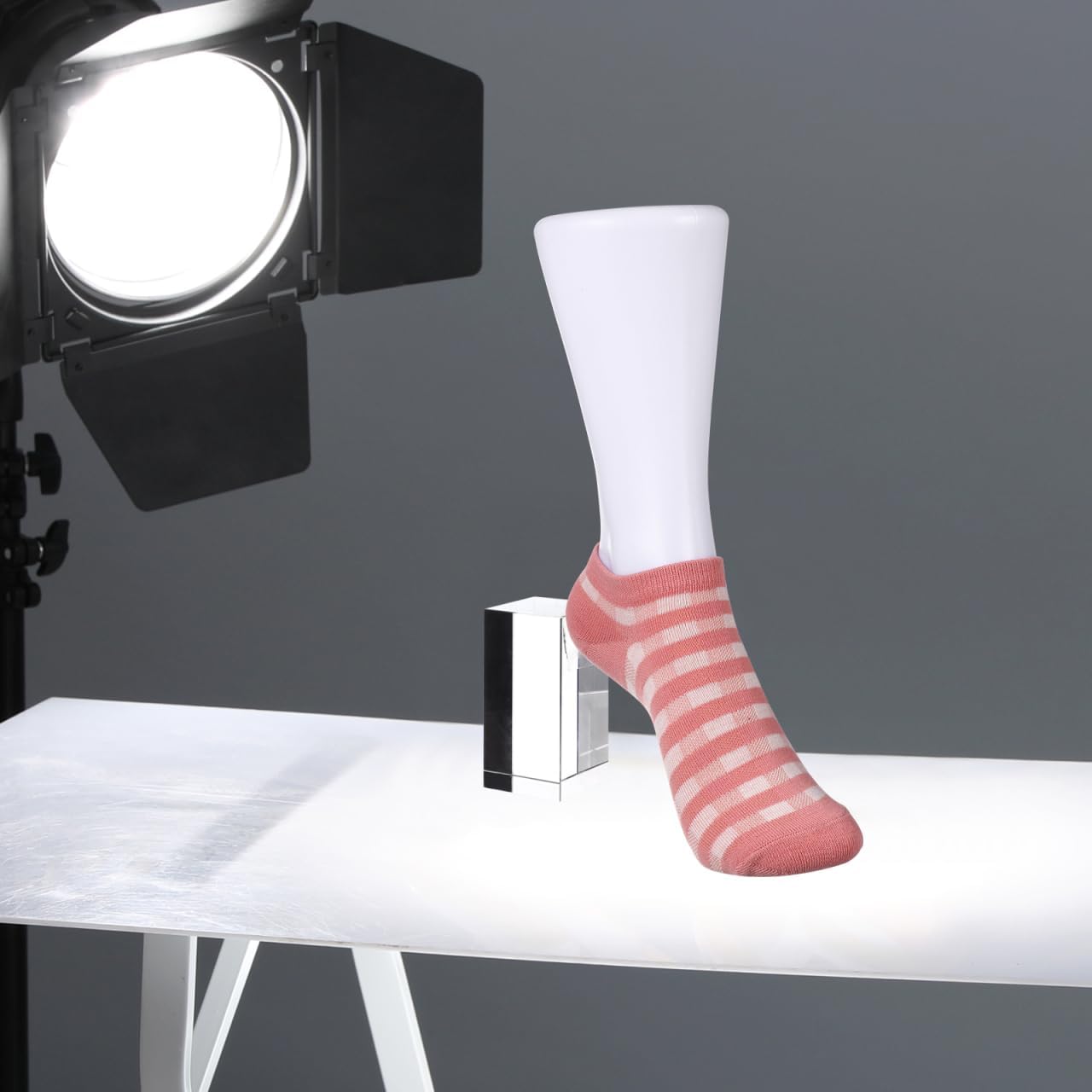 Zerodeko 2 Pcs Mannequin Foot Sock Model Female Foot Sock Display Short Stocking Ankle Bracelet Jewelry Display Stand for Home Shop White