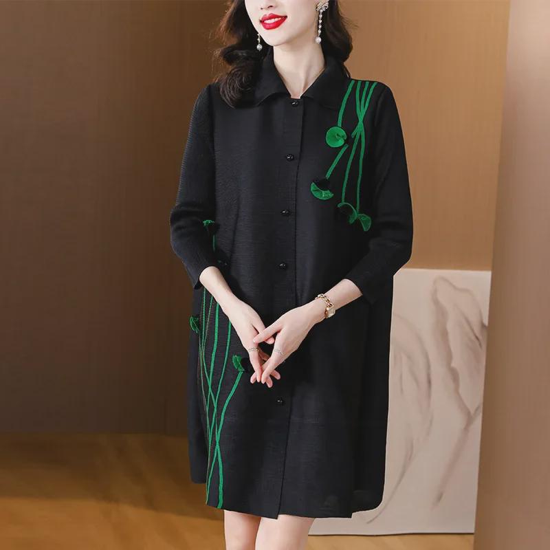 "Miyake Pleats 2025 Autumn Women's Loose Solid Color A-Line Dress (Large Size)"