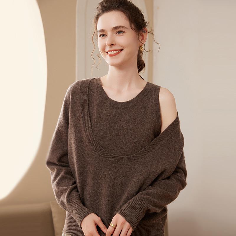 Women's Loose Long-Sleeved Cashmere U-Neck Pullover Sweater for Autumn/Winter - Soft, Versatile, Fashionable
