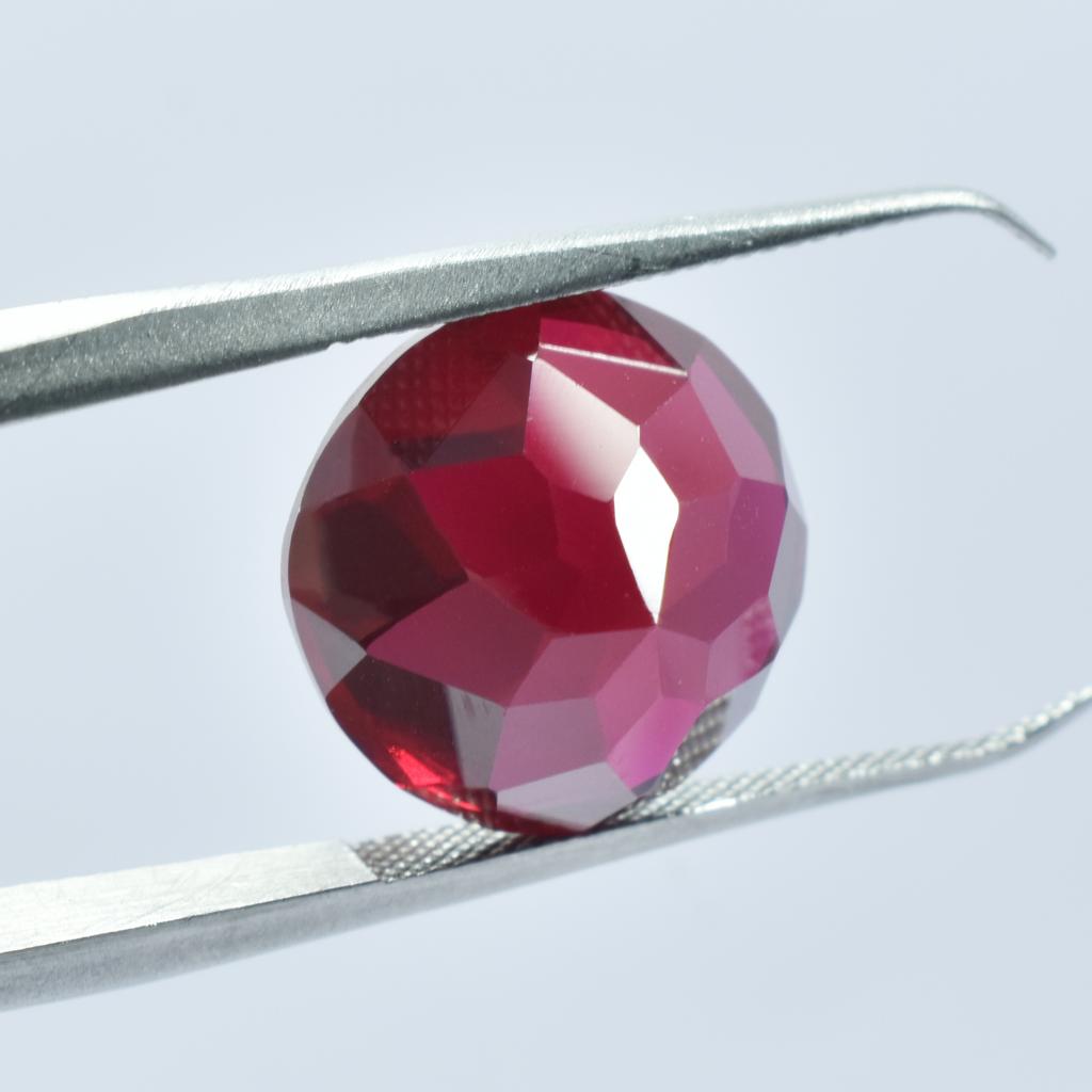 Natural Red Ruby Loose Gemstone Unheated Round Cut 17.85 ct for Jewelry Making and Gem Collections