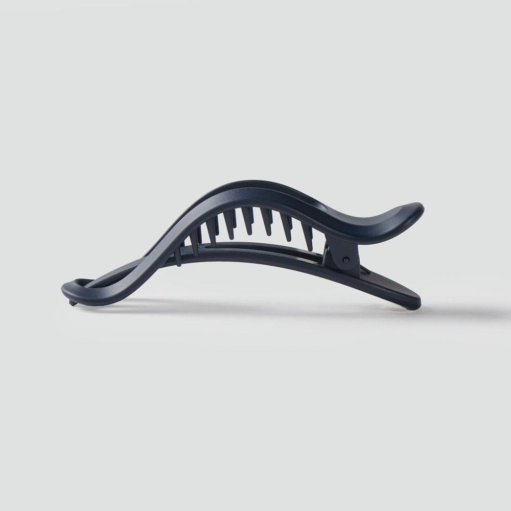 Hair clip for hair extensions