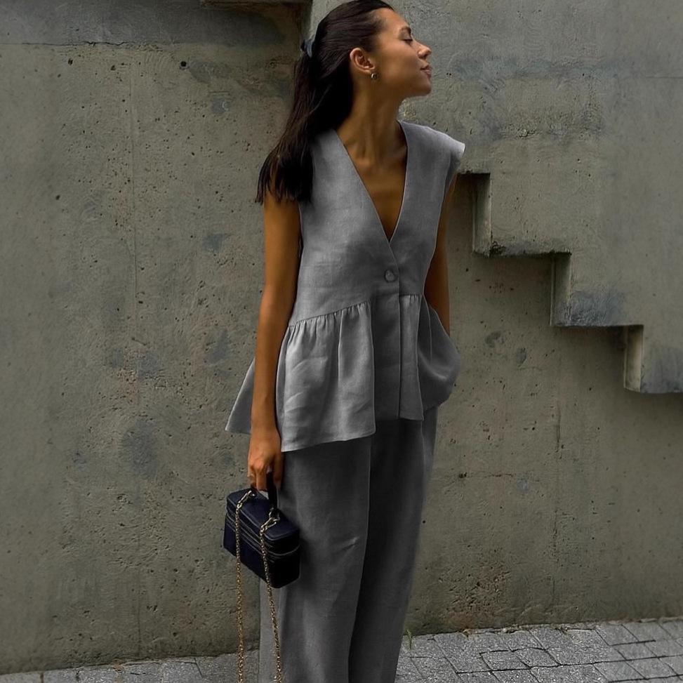 Conjunto Versátil de Verano 2025 con Escote en V, Cintura Entallada, Pantalones de Pierna Ancha y Top Holgado