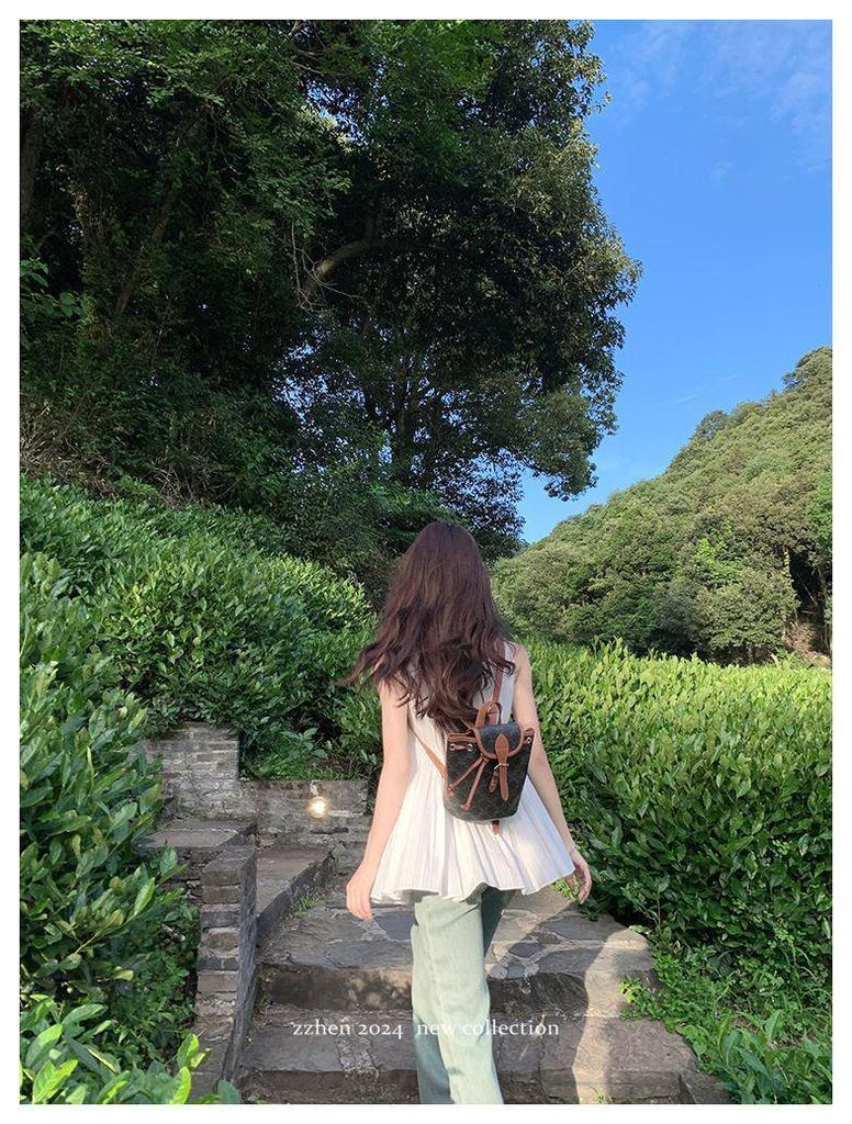 2026 Summer Slimming Pleated Sleeveless Camisole for Feminine Commute