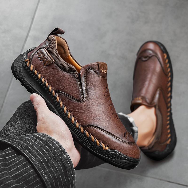 Fashion Handmade Mens Casual Shoes Soft Bottom Non-Slip Outdoor Mens Loafers Classic Vintage Design Walking Shoes Male Plus Size 38-46