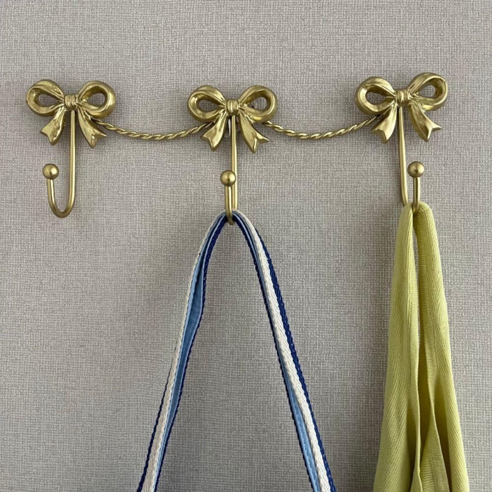 Iron Material Decorative Hangers Sturdy Metal Wall Hook Modern Minimalist Hooks  Bathroom