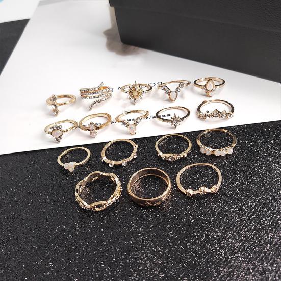 17Pcs Unique Carved Stackable Knuckle Rings Alloy Boho Ethnic Style Faux Gem Finger Rings Jewelry Accessory
