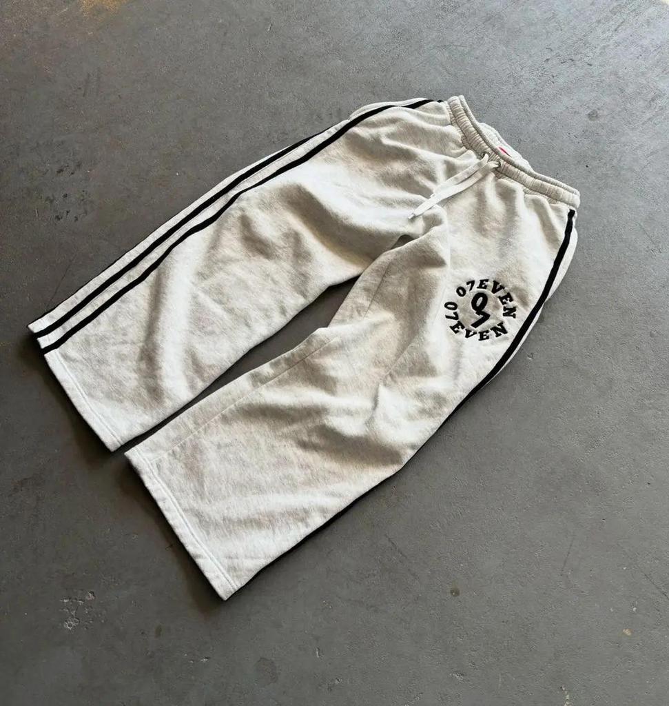 2024 Gränsöverskridande Streetwear Dragkedje-hoodie - Kofta med huva och bokstavstryck med nya byxor