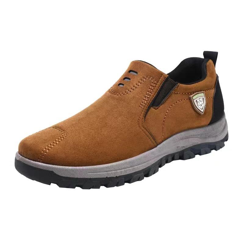 

Men s shoes 2025 spring new non-slip casual single shoes sports shoes men s one-pedal light walking shoes 44 коричневий