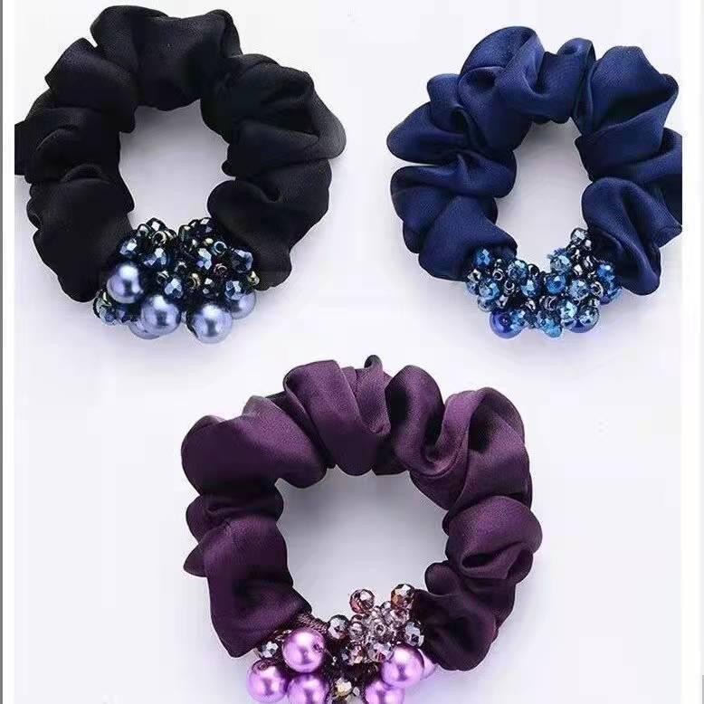 Korean Style Hair Tie for Women - Elegant Ponytail & Bun Accessory with Floral Ornament