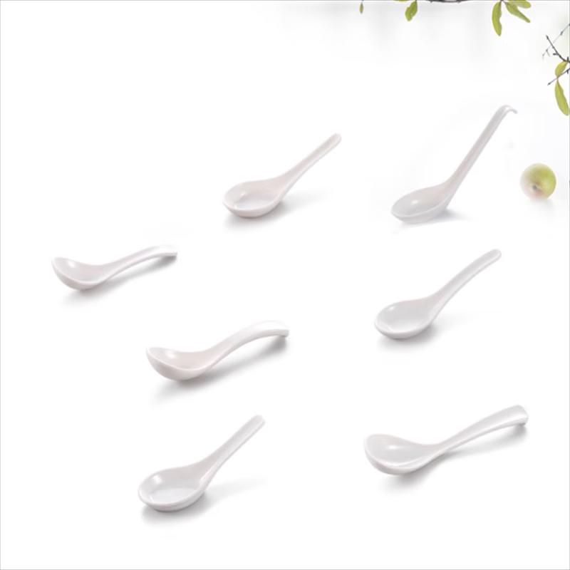 Белая меламиновая ложка