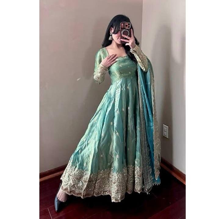 Damen Bollywood Partykleidung Fandy Seidenkleid Hose Dupatta Set Indisches Designer Anarkali Salwar Anzug