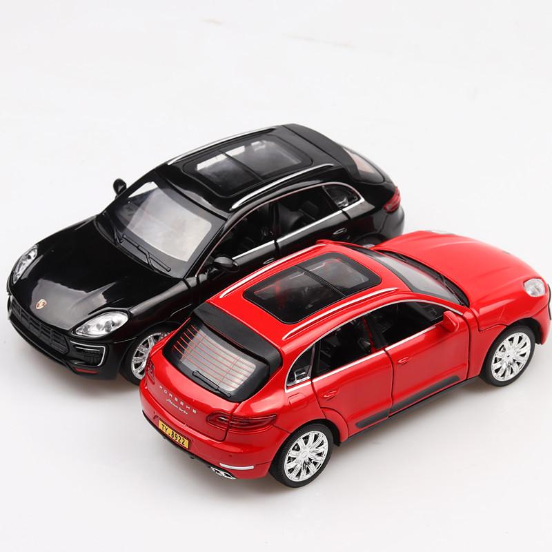 1/32 Scale Cayenne Turbo Macan SUV Metal Diecast Car,Alloy Toys Cars Models Trucks with Light and Sound for Boys Children Kids Off-road Vehicles Hobby
