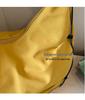 2026 Women's Versatile Casual College Crescent Dumpling Crossbody Bag