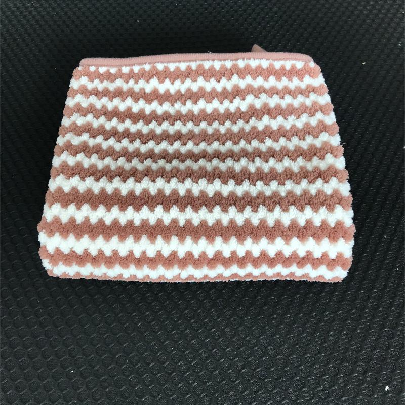 Coral Fleece Striped Bath Towel Set, Large & Thick, 70 x 140 cm, Absorbent Gift for Adults.