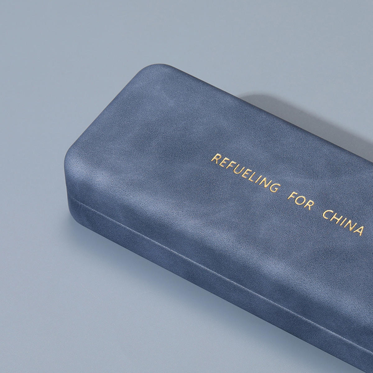 

Мужчины Женщины Железо Кожа Жесткий Портативный Футляр для Очков для Чтения Футляры для Очков Футляр для Очков Футляр для Очков one size