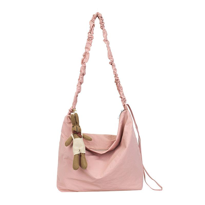 Women's bag nylon shoulder bag new bag fashionable sweet messenger bag large capacity bag