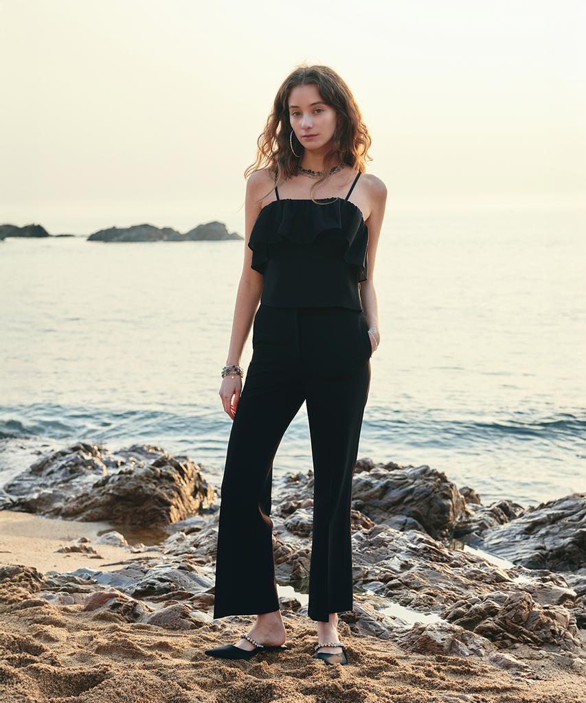 Aiseugadeuneiogongpal Flared Trousers_Black