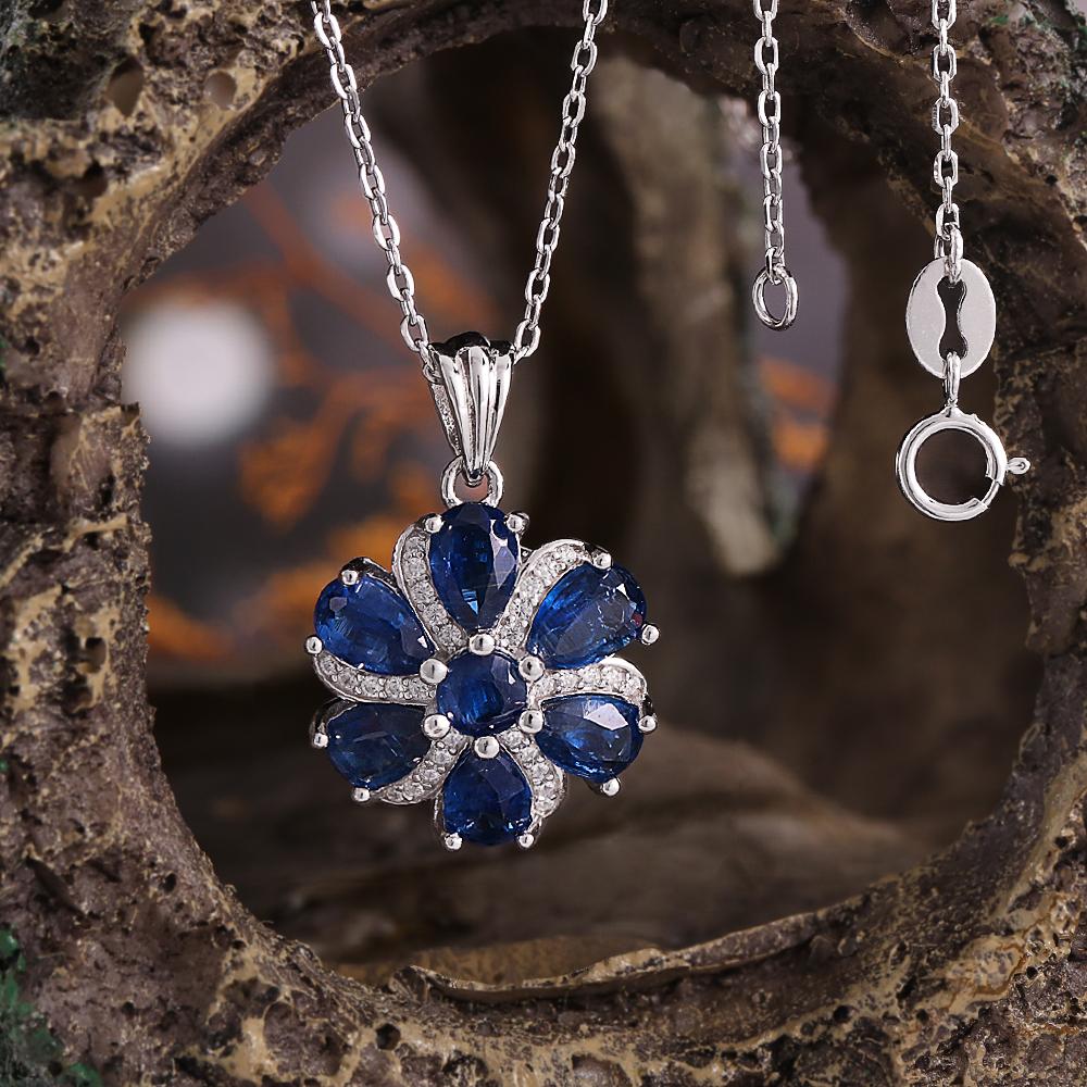 Natural kyanite pendant 925 sterling silver Flower Shape design necklace Elegant fine jewelry for women's birthday party gifts