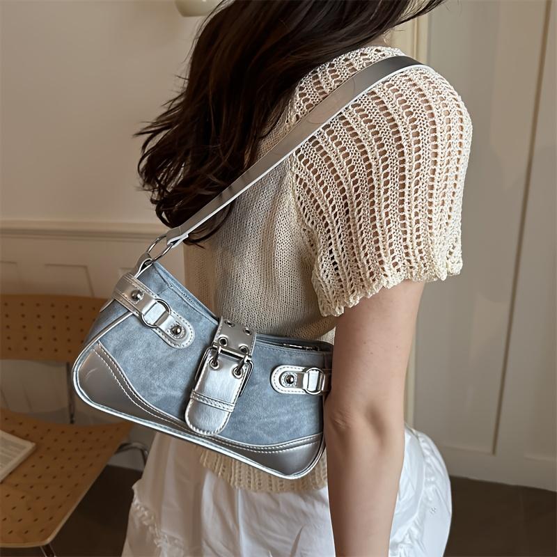 Hot Girl Motorcycle Studded Summer Niche Cute Women's Shoulder Bag/Shoulder Bag, Can Be Carried by Hand, Shoulder, or Crossbody (Two-Way)