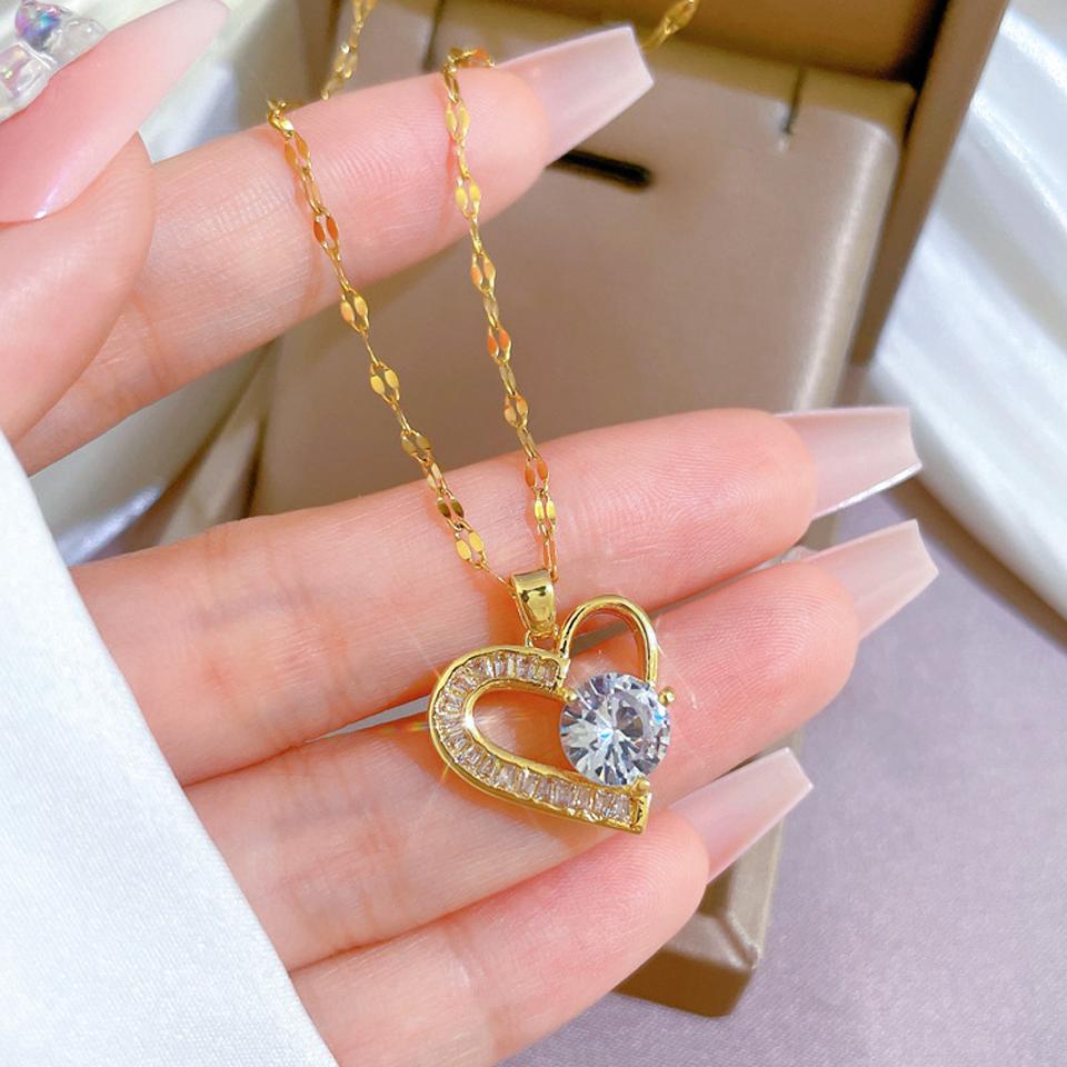 ZAKOL Exquisite Clear Zircon Heart-shaped Pendant Necklace for Women Gold Color Titanium Steel Chain Love Zircon Gift