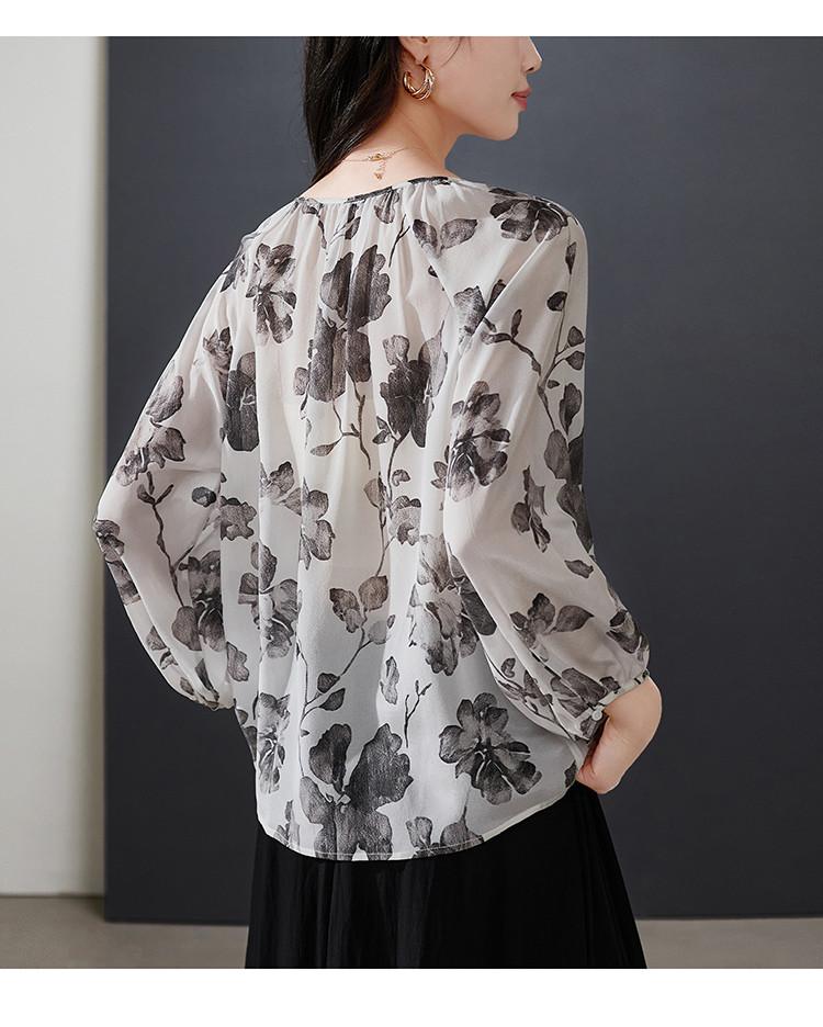 100% mulberry silk printed shirt for women's 2026 spring fashion versatile round neck silk top