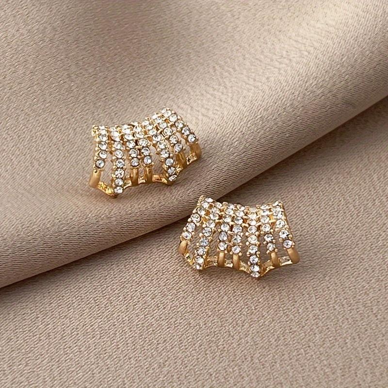 1Pair Elegant Golden-Tone Hoop Earrings with Sparkling Women's Jewelry for Casual & Formal Occasions, Cute Earrings, Embellishments
