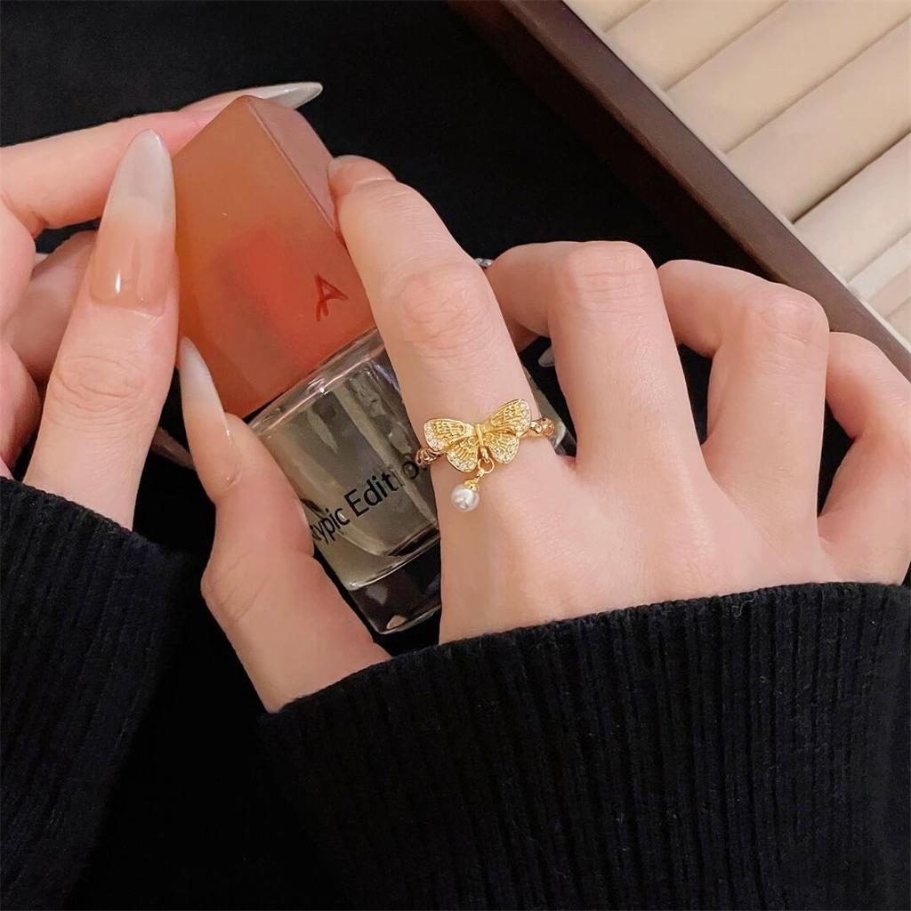 Medieval Personality Butterfly Enamel Drip Glaze Open Ring Elegant Temperament Retro Light Luxury Ring Woman