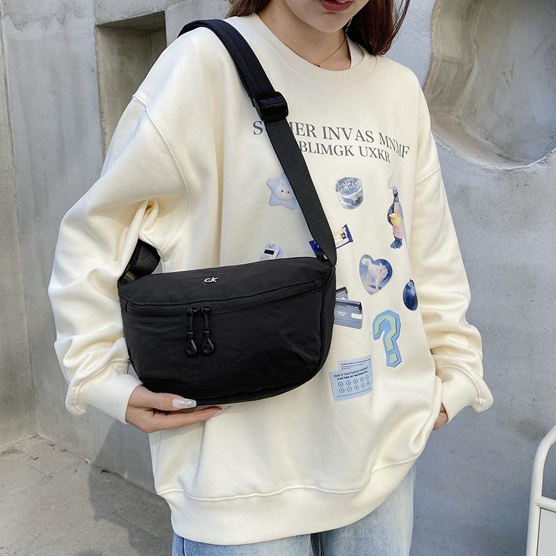 Japanese Ultra Light Waterproof Crossbody Bag Oxford Cloth Universal Versatile Single Shoulder Nylon Lightweight and Simple Saddle Chest Bag