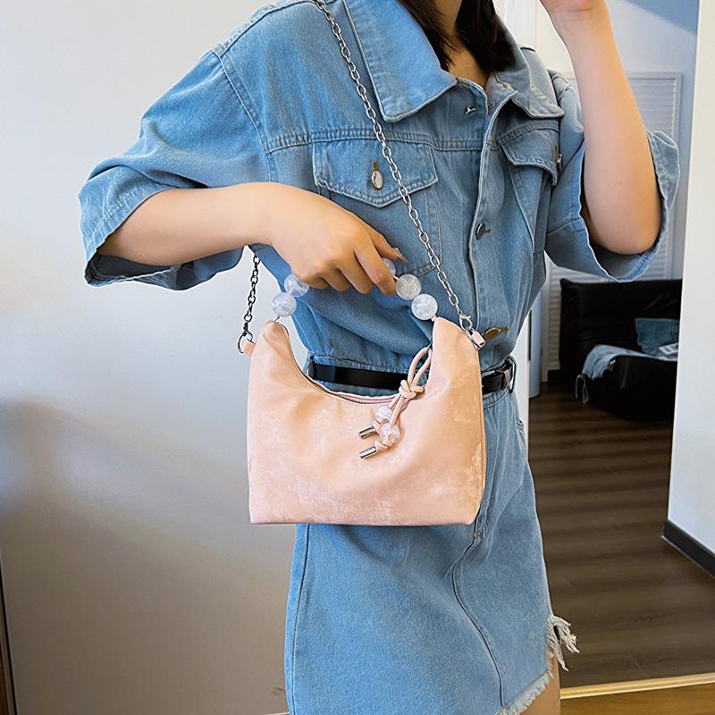 New Chinese-style Hand-held Pearl Bag for Women's Summer New Fashionable Simple Niche Design Commuter One-shoulder Crossbody Bag