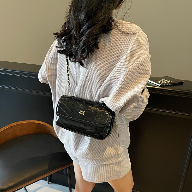 Bag Women's New Solid Color Fashionable Versatile Shoulder Bag Commuter Messenger Bag