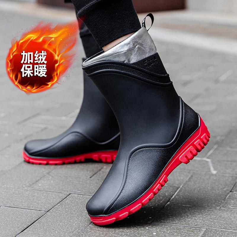 Trendy and fashionable men's rain shoes waterproof and non-slip fishing rain boots thick-soled wear-resistant and warm car wash water shoes