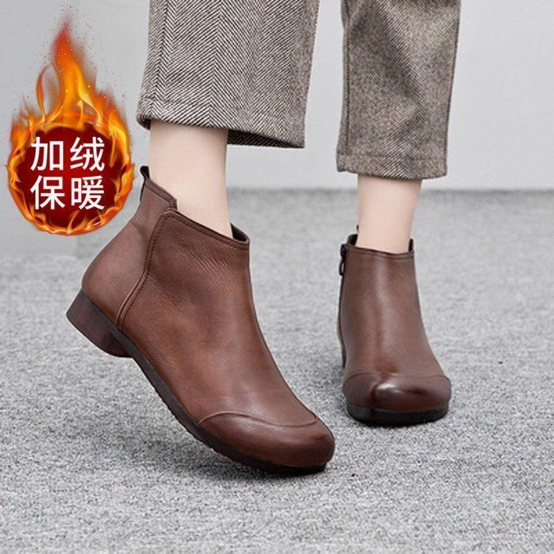 Europäische und amerikanische Mutter-Schuhe Stiefeletten 2025 Herbst und Winter Martin-Stiefel Samt weich besohlt Einzelstiefel Lederstiefel Damenschuhe niedrig