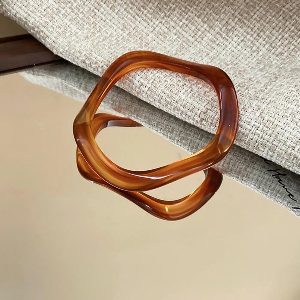 Minority Design Glitter Acrylic Bangle Retro Exaggerated Jelly Color Wide Bracelet Vintage Jewelry Accessories
