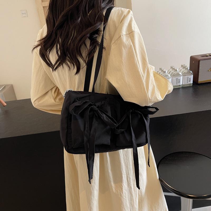 Casual Bow Design Nyl Shoulder Bags for Women Commute Lightweight Large Capacity Ladies Tote Candy Color Female Handbags