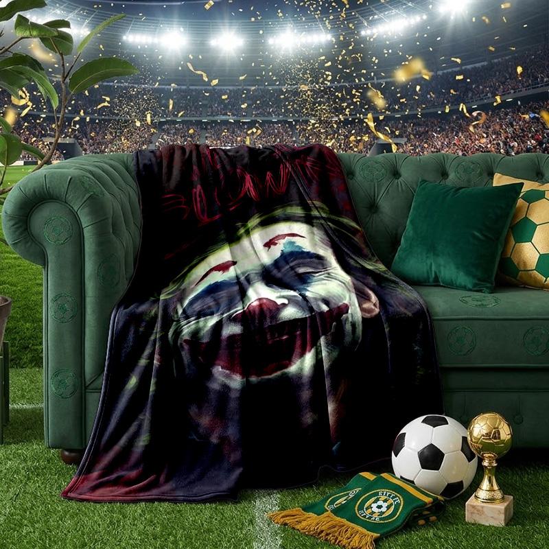 Jo-ker In Green Suit Throws Blanket Flannel Blankets Plush for Couch Bed Gifts for Men Women Travel Picnic Blanket Christmas Fan Gifts