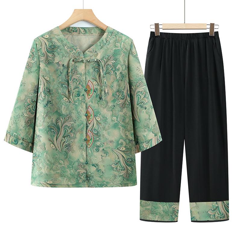 

Women s Summer Two-Piece Outfit: Shirt & Pants for Middle-Aged and Elderly Ladies 4XL (for 130-145 jin) зелёный