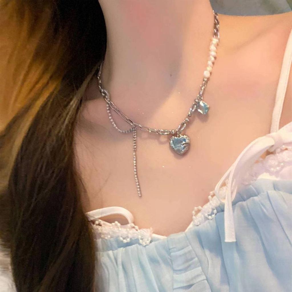 Pomegranate Ripe Festive Red Necklace Women'S Stacked Collarbone Chain High-End Light Luxury Niche Accessories Sweater Chain