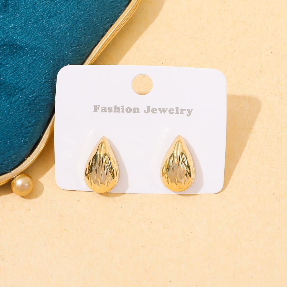 Acrylic gold-plated stud earrings geometric retro electroplated ins stud earrings premium light-sensitive earrings set