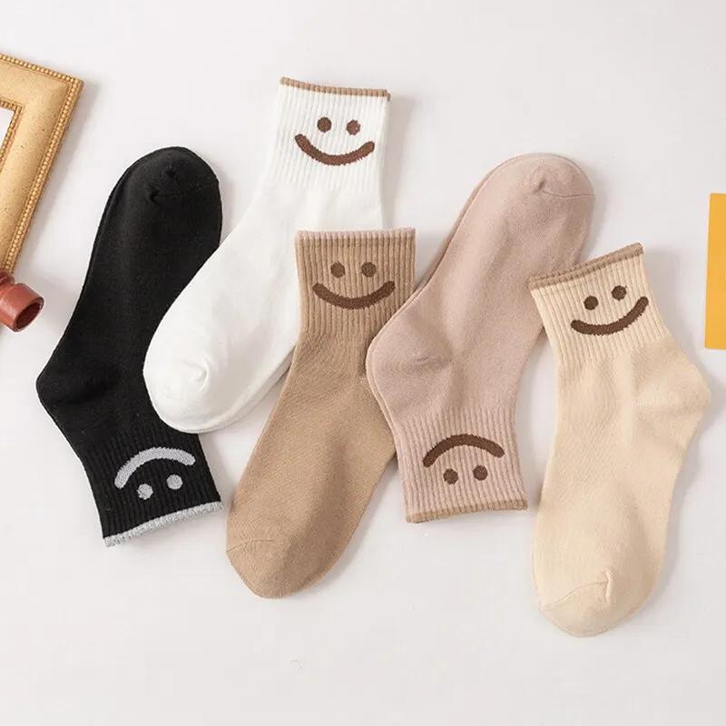 5 Pairs Kawaii Womens Smiley Face Polyester Socks Autumn Winter Solid Color Funny Slouch Female Ladies Sock