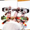 Modische Lesebrille mit kleinem Rahmen und floralem Druck an den Bügeln mit hohlem Design für Damen und Herren Presbyopie +1.0 bis +4.0
