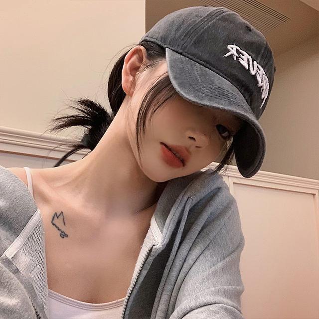 

Ретро старая бейсбольная кепка женская увеличенная и углубленная с длинными полями кепка с большой окружностью головы глубокий верх, показывающий лицо маленькая шляпа M（56-58cm） чёрный