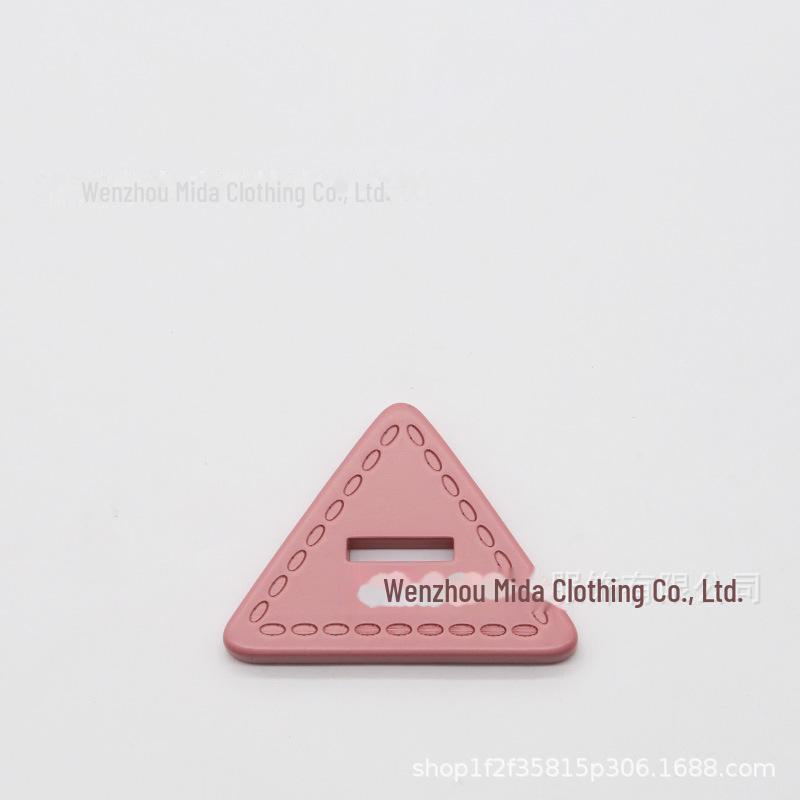 Resin Spray Paint Triangle Imitation Leather Two-Eye Woolen Coat Windbreaker Buttons