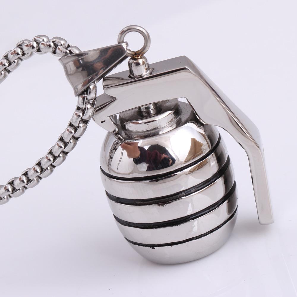 Veterans Memorial Grenade Special Forces Grenade Creative Domineering Necklace