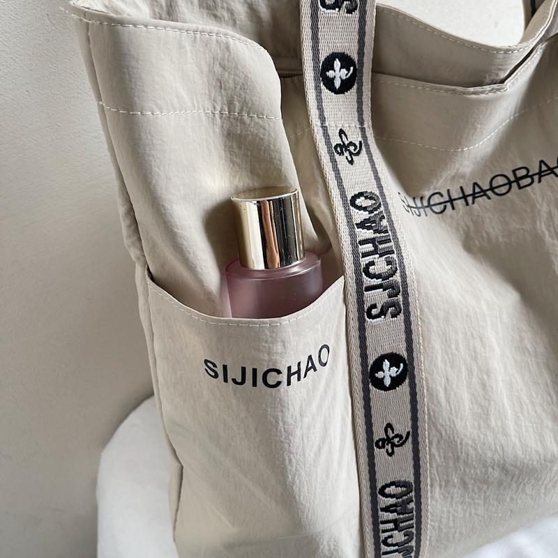 Fashionable Tote Bags for Women Shoulder Bag Retro Shopping Bags Designer Bag Purse and Handbags Class Bag