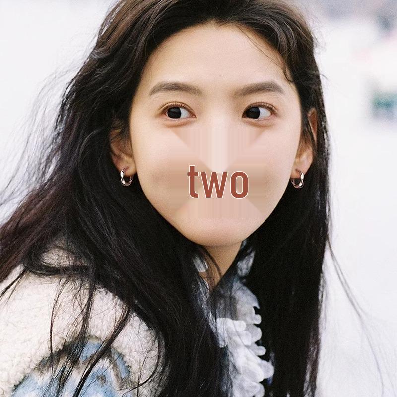 Moebius Ear Cuff: Trendy Minimalist Japanese-Korean Style Twisted Wave Hoop Earrings