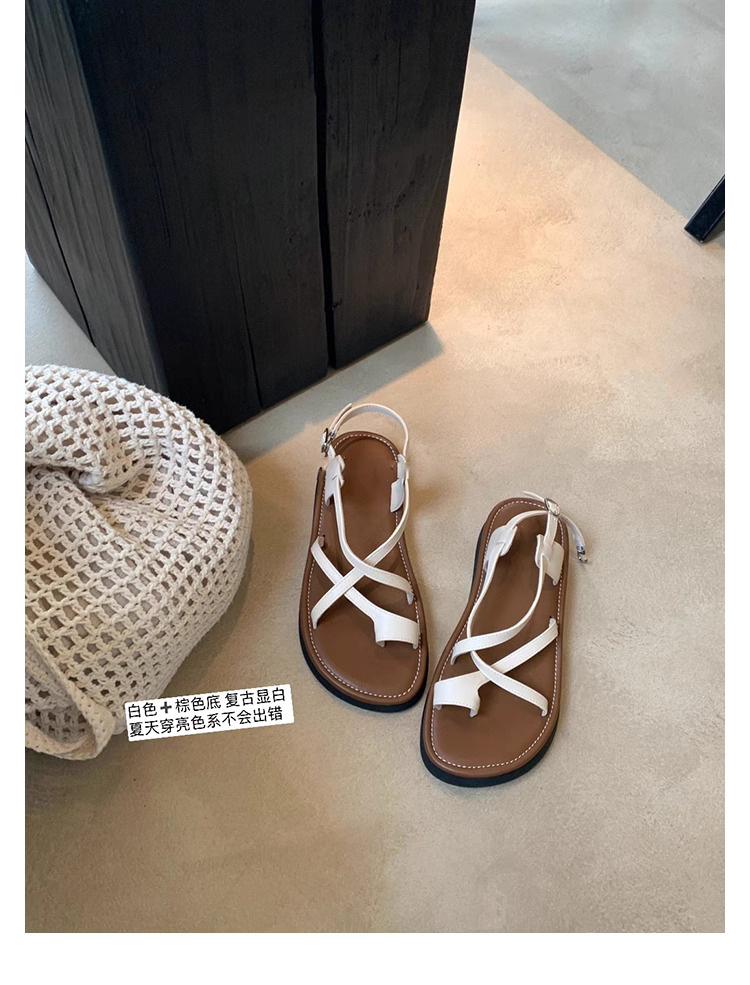 

Flat-soled sandals women wear new Korean version of French gentle fairy style versatile casual beach Roman shoes in summer 35