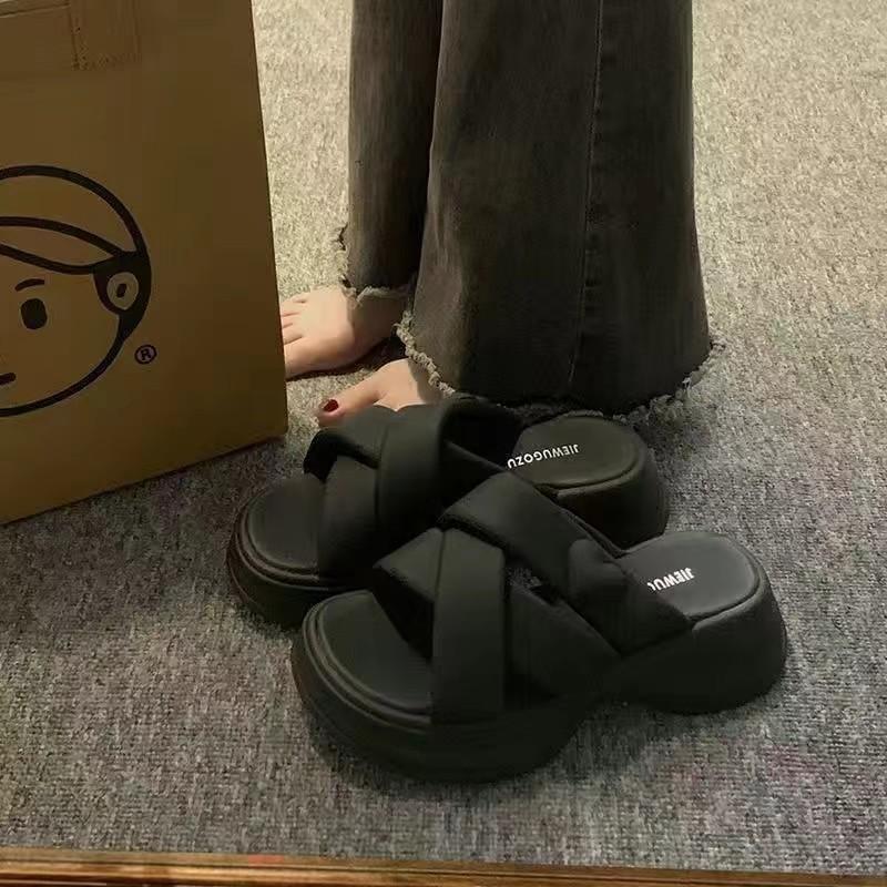 Thick-soled Slippers Women's Outer Wear 2025 Summer New Fashion Versatile One-word Slippers Women's Non-slip Casual Cool Slippers