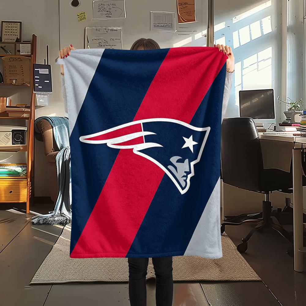 New England Patriots2 Flannel Blanket, High Quality Comfortable for All Seasons, Home Decor, Warmth and Comfort