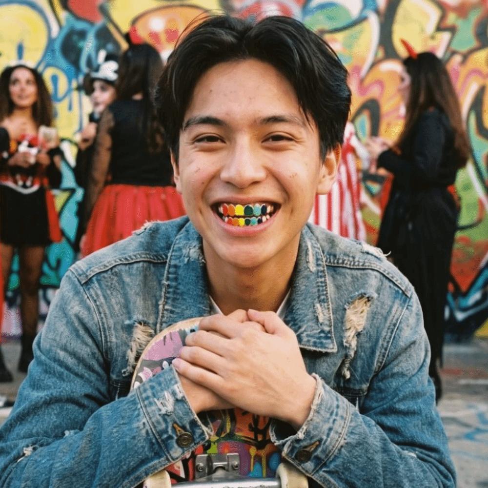 6 Teeth Hip Hop Braces Decoration Exaggerate Design Teeth Grills Colorful Dental Jewelry Rapper